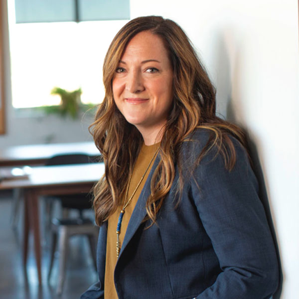 Lisa Martin Profile